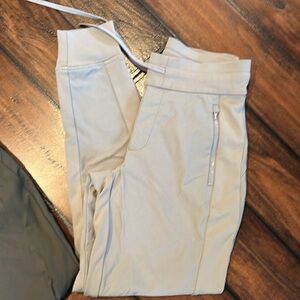 Athleta Headlands hybrid trek jogger sz 0, gray